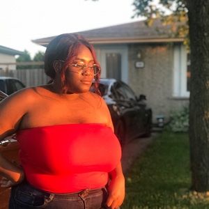 Meet your Posher, Anna-maria